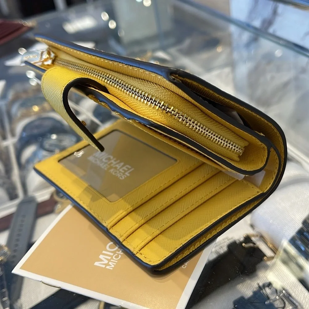 Michael Kors Medium Crossgrain Leather Wallet COLOR GOLDEN YELLOW NWT